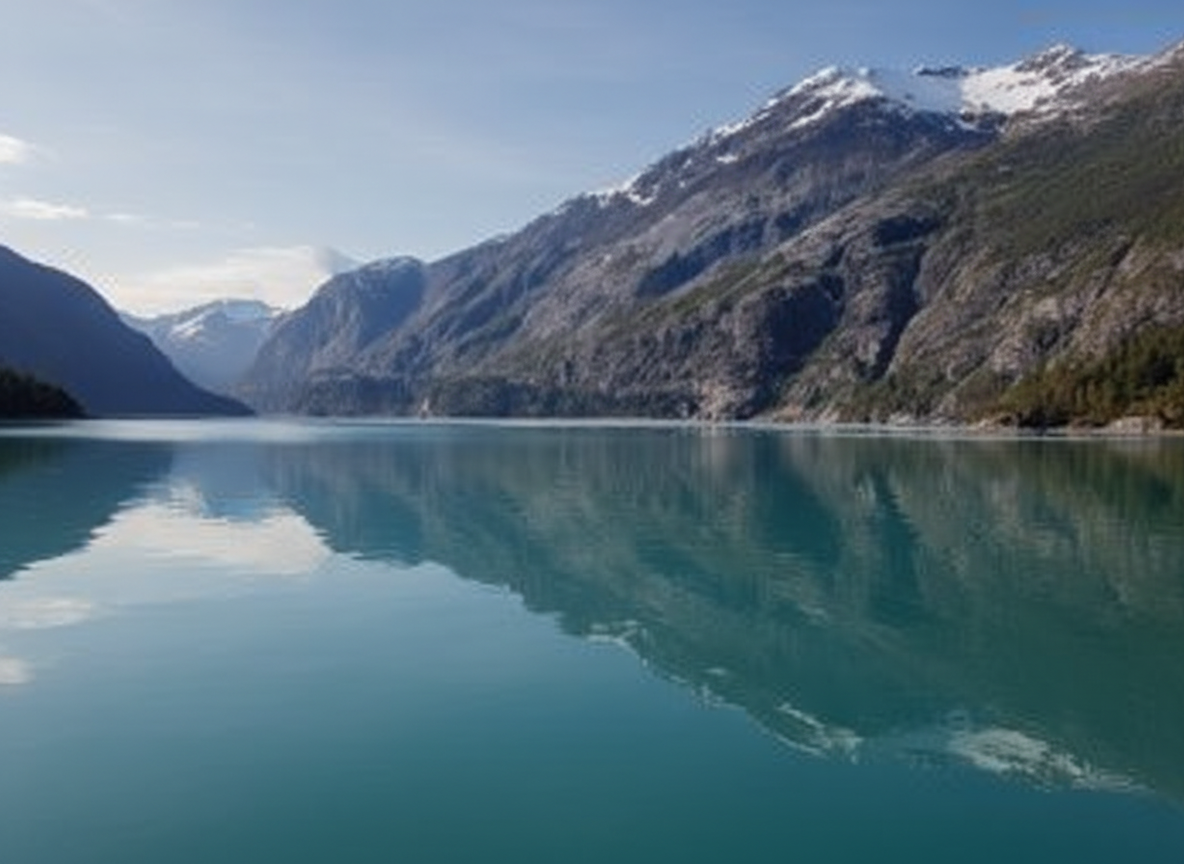 Alaskan Cruise Vacation thumbnail